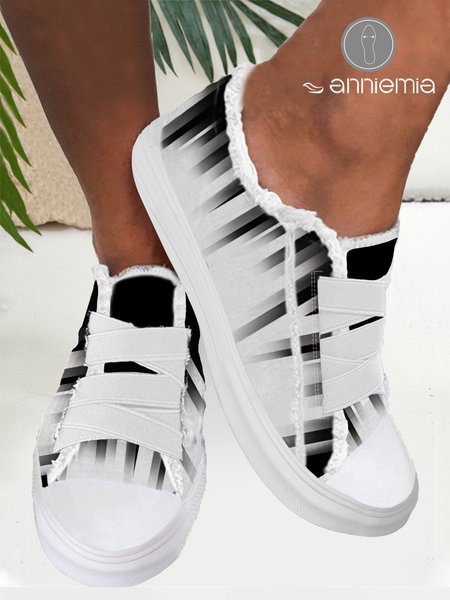 

Comfortable Lightweight Soft Sole Black and White Printed Adjustable Canvas Shoes, Black-white, Sneakers