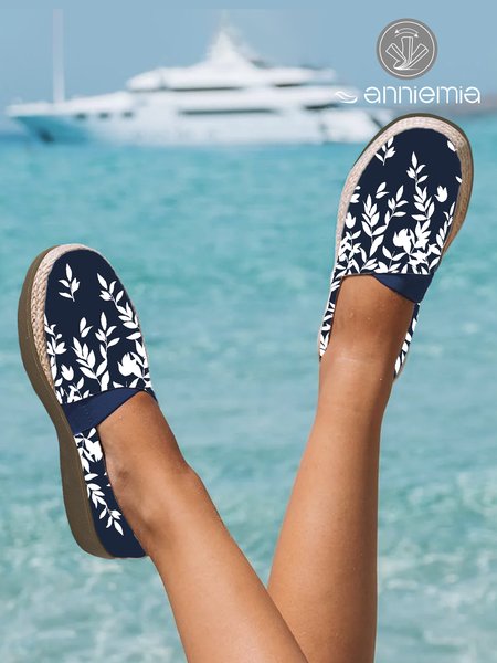 

Soft Comfort Blue Leaf Flats, Flats