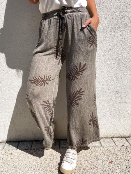 

Vacation Regular Fit Palm Leaf Pants, Gray, Pants