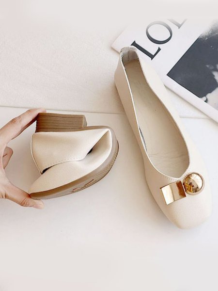 

Fashion Metal Decorative Thick Heel Square Toe Shoes, Off white, Heels