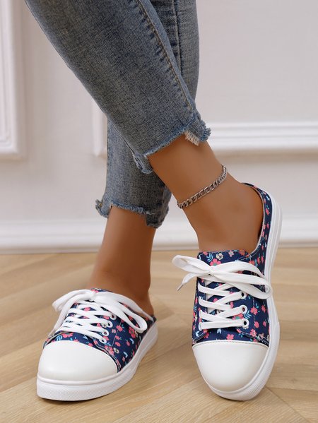

Floral Graphic-Print Canvas Flat Shoes, Red-blue, Sneakers