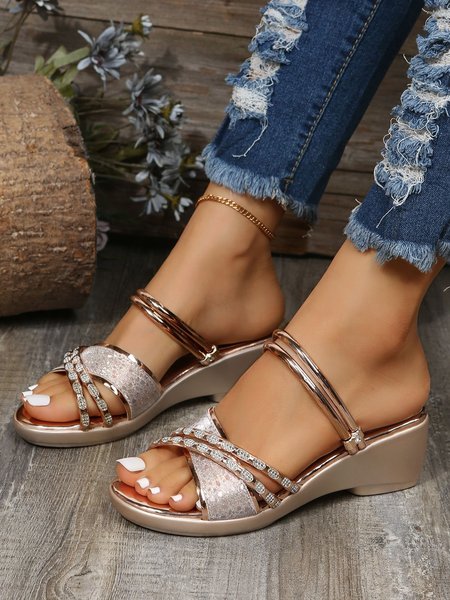 

Trendy Rhinestone Wedge Sandals, Golden, Sandals