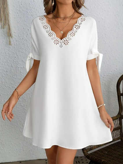 

Shell Neck Devoured Off-Shoulder Dress, White, Dresses