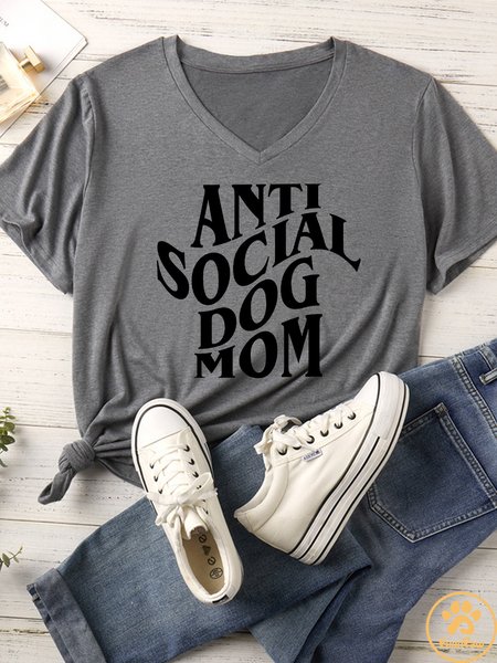

Lilicloth X Funnpaw Women's Anti Social Dog Mom Matching V Neck T-Shirt, Gray, T-shirts