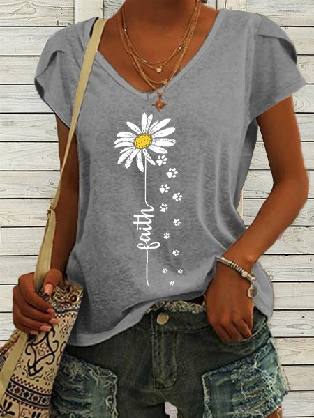 

Women's Faith Daisy Paw Print Casual T-Shirt, Gray, T-shirts
