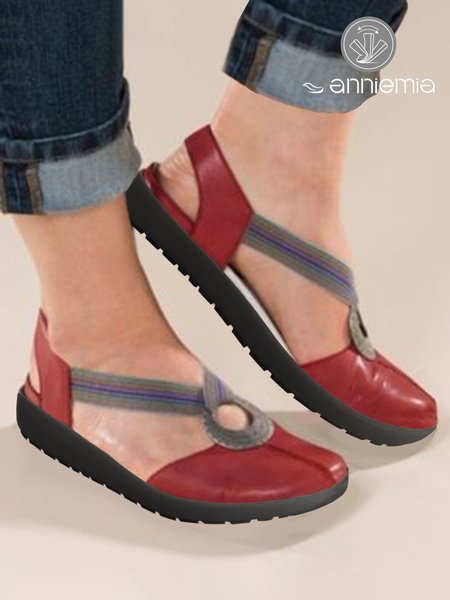 

Retro Comfort Soft Sole Hollow Flat Shoes, Red, Sandals
