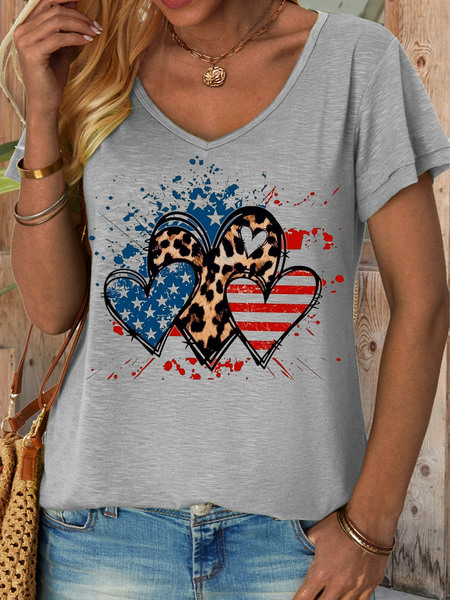 

Women's Simple America Flag Heart Loose T-Shirt, Gray, T-shirts