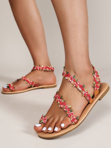 

Red Floral Embroidery Toe Ring Beach Sandals, Sandals