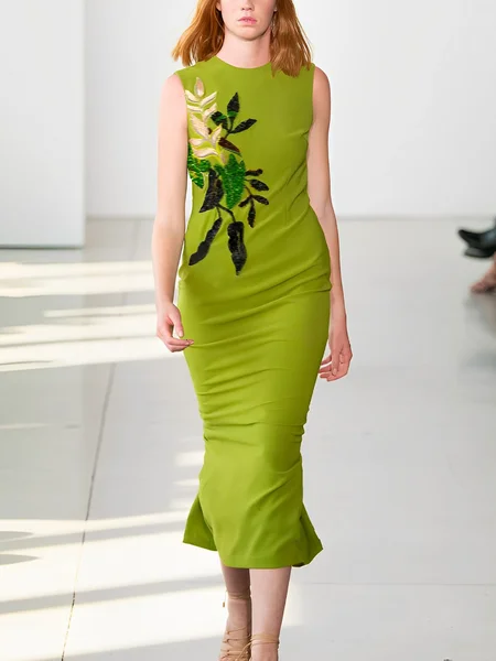 

Elegant Floral Tight Sleeveless Midi Dress, Green, Midi Dresses
