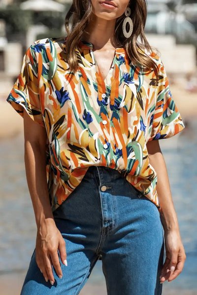 

Women's V-Neck Printed Short Sleeve T-Shirt Top, Brown, Shirts & Blouses