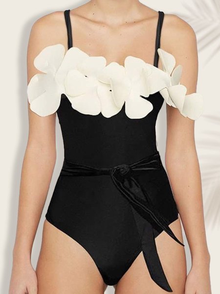 

Elegant Color Block One-Piece Swimsuit, Black, One-Pieces