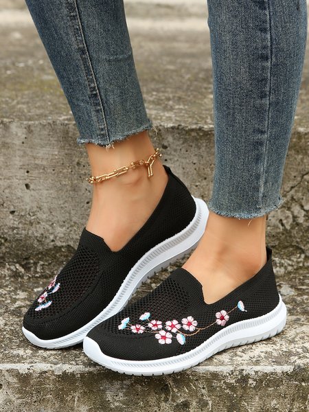 

Breathable Floral Embroidery Slip On Flyknit Sneakers, Black, Sneakers