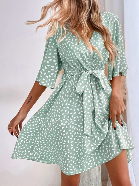 

Geometric Loose Vacation V Neck Allover Print Flounce Sleeve Belted Dress, Green, Dresses