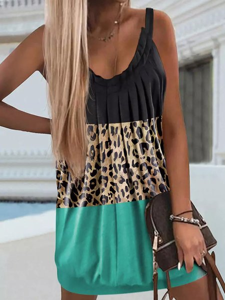 

Womens Casual Leopard Mini Dress, Green, Dresses