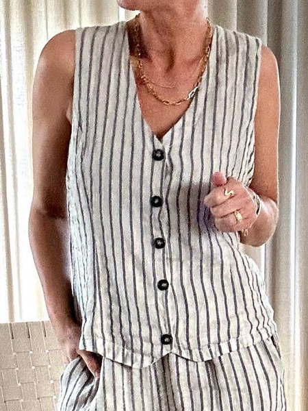 

Linen Loose V Neck Cotton And Linen Vest, Gray, Jackets