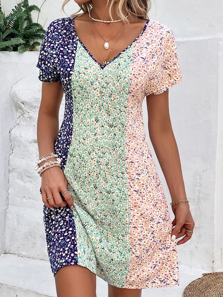 

Floral Casual V Neck Regular Fit Dress, Blue, Dresses