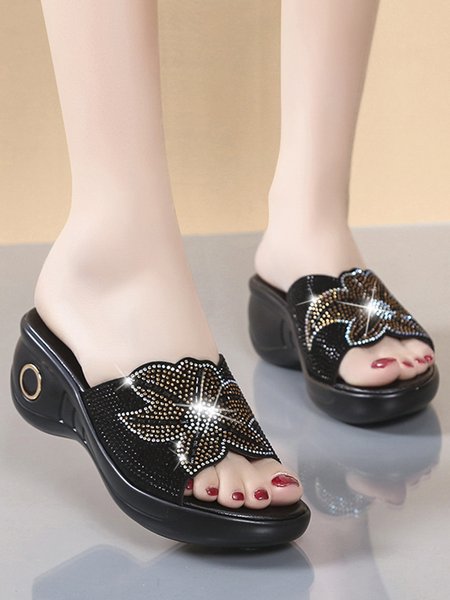 

Fashion Party Floral Rhinestone Block Heel Sandals, Champagne, Sandals
