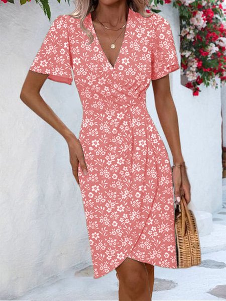 

Boho Regular Fit V Neck Ditsy Floral Dress, Pink, Dresses