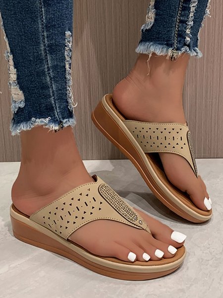 

Casual Retro Hollow Flip Sandals, Beige, Sandals
