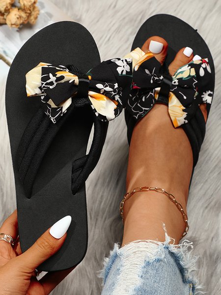 

Bow Decor Floral Printed Beach Flip-Flops, Black, Slippers