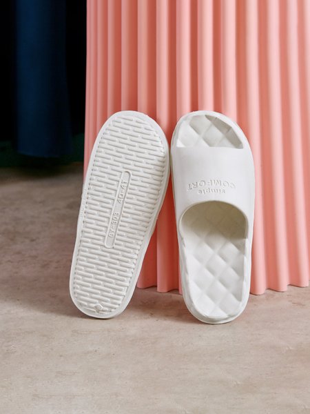 

Alphabet Printed Waterproof Household Slippers, White, Slippers