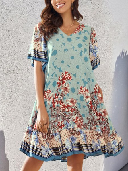 

Vacation Buttoned Floral V Neck Dress, Green, Dresses