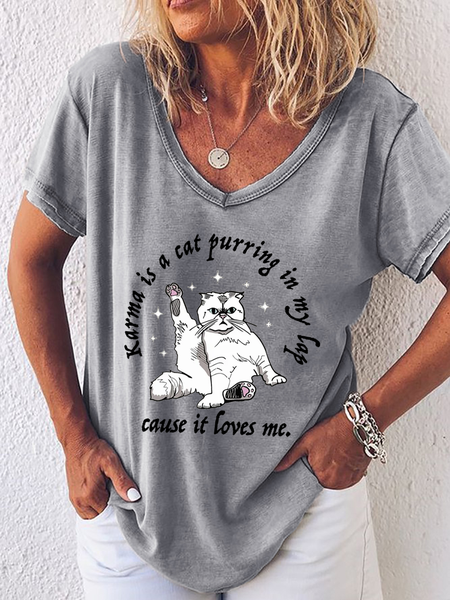 

Women's Funny Cat Lover Karma Is a Cat Purring In My Lap Cause It Loves Me V Neck Simple Cat T-Shirt, Gray, T-shirts