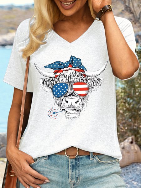 

Women's Red Wine & Blue 4th of July wine Red White Blue Wine Glasses Casual T-Shirt, T-shirts