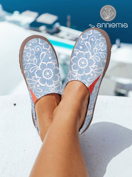 

Casual Blue Floral Printed Comfy Denim Slip On Shoes, Flats
