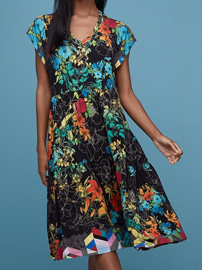 

Casual Floral Regular Fit V Neck Dress, Black, Dresses