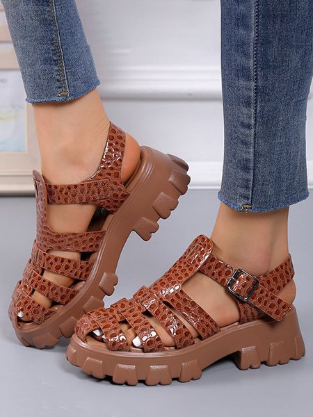 

Lizard Platform Fisherman Sandals, Coffee, Sandals