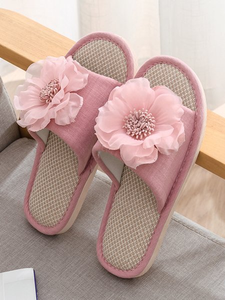 

Non-slip 3D Floral Household Slippers, Dark pink, Slippers