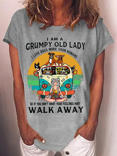 

Women's I am a grumpy old lady I love dogs more than humans dog lover Casual T-Shirt, Gray, T-shirts