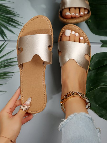 

Hollow Comfortable Beach Sandals, Champagne, Slippers