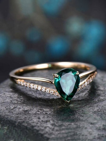 

Elegant Green Crystal Diamond Women Ring Daily Wedding Party Anniversary Jewelry, Golden, Rings