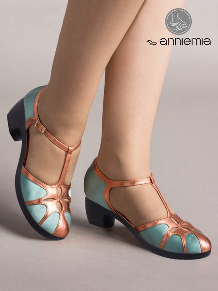 

Elegant Green Color Block Block Heel T-Strap Pumps, Flats
