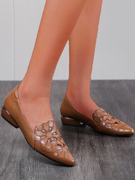 

Vintage Floral Hollow Pointed Loafers Shoes, Light brown, Flats