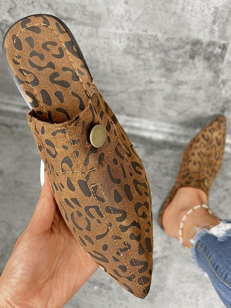 

Plus Size Denim Button Decor Point Toe Flat Mules, Leopard, Flats