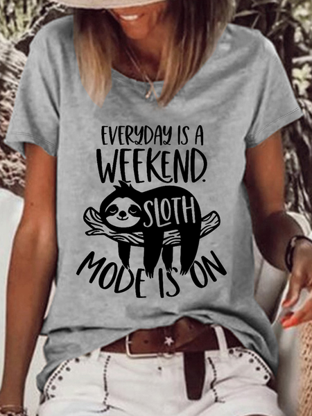 

Women's Funny Happy Retirement Everyday Is A Weekend Sloth Mode On Text Letters Crew Neck Casual T-Shirt, Gray, T-shirts