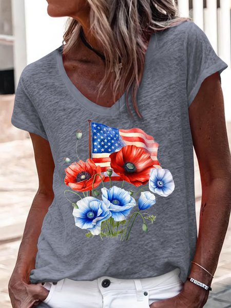 

Women’s 4th of July Watercolor Patriotic T-Shirt, Gray, T-shirts