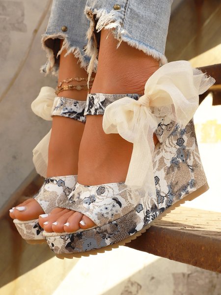 

Mesh Bowknot Floral Print Wedge Sandals, Gray, Heels