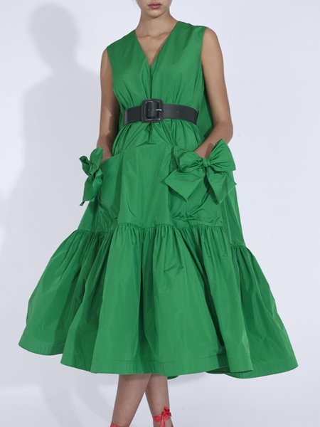 

Daily V Neck Plain Regular Fit Elegant Dress, Green, Midi Dresses