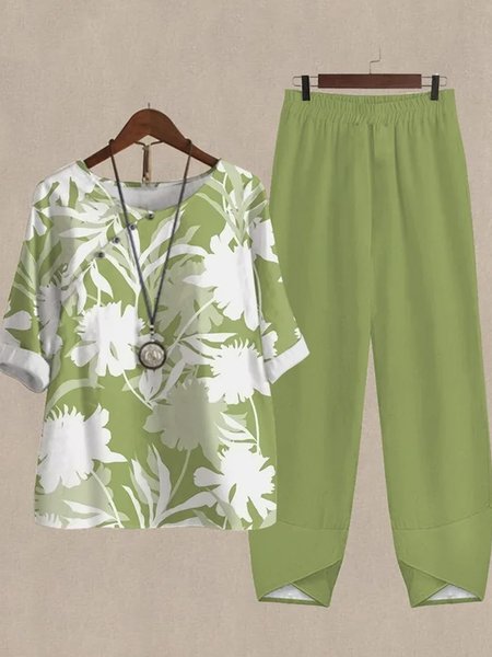

Plus size Loose Floral Crew Neck Casual Two-Piece Set, Green, SET