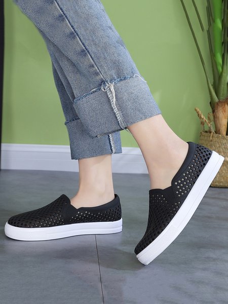 

Waterproof Hollow out Beach Slip On Shoes, Black, Flats