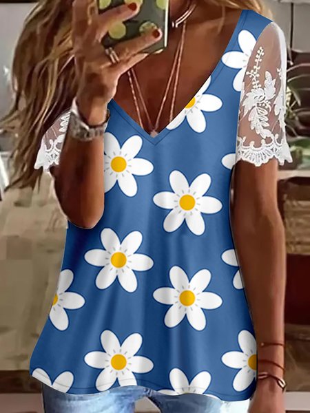 

Lace V Neck Loose Casual Floral T-Shirt, Blue, T-Shirts