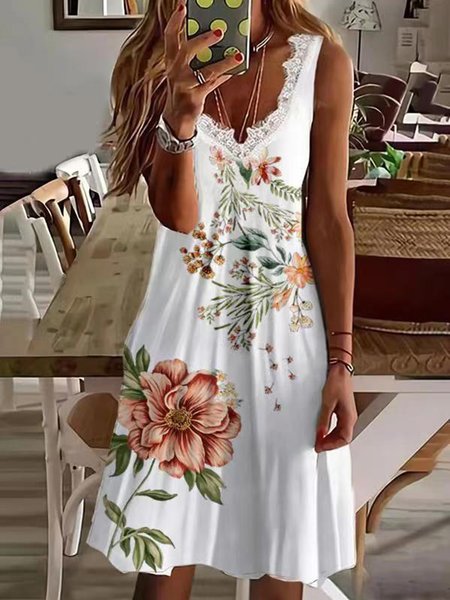 

Casual Floral V Neck Dress, White, Dresses
