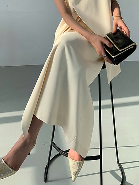 

H-Line Elegant Regular Fit Plain Skirt, Apricot, Skirts
