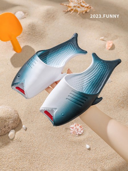 

Summer Beach Fun Shark Shape Waterproof EVA Couple Beach Slippers, Deep blue, Slippers