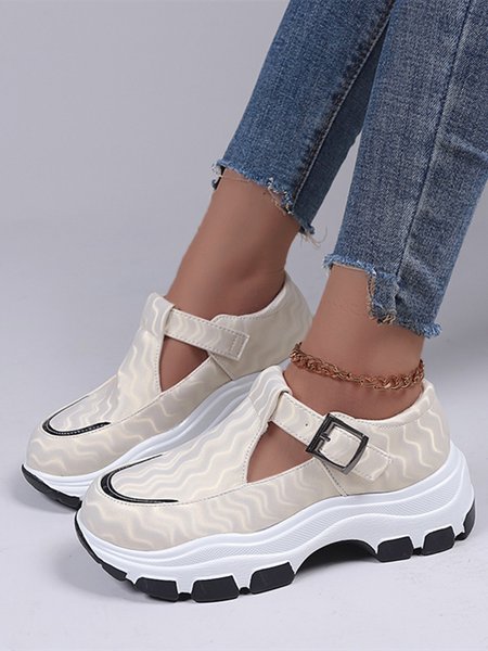 

Contrast Moire Leather Platform Sneakers, Beige, Sneakers