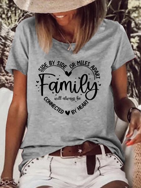 

Women's Casual Crew Neck Side By Side Or Miles Apart Family Will Always Be Connected By Heart Family T-Shirt, Gray, T-shirts